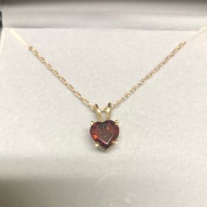 Garnet Heart Nexklace